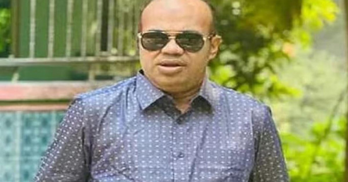 গ্রেফতার আ.লীগ নেতাকে পুলিশের কাছ থেকে ছিনিয়ে নিলো এলাকাবাসী