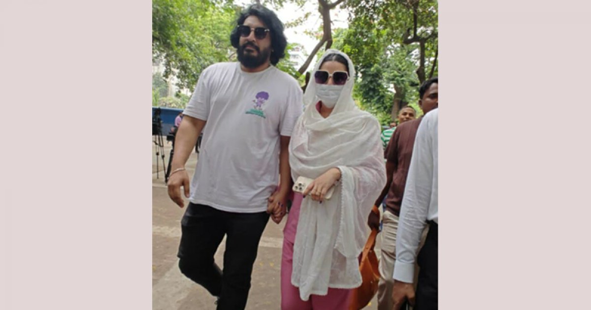আদালতে পরীমণি