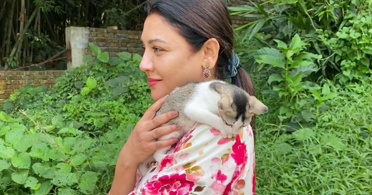 ক্ষুব্ধ জয়া, শুটিং বন্ধের আহ্বান!