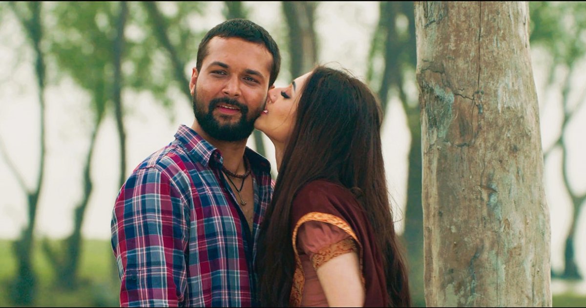 ১ মিনিটের ‘টগর’