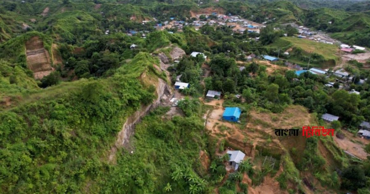 চট্টগ্রামে পাহাড় ধসের আশঙ্কায় মাইকিং