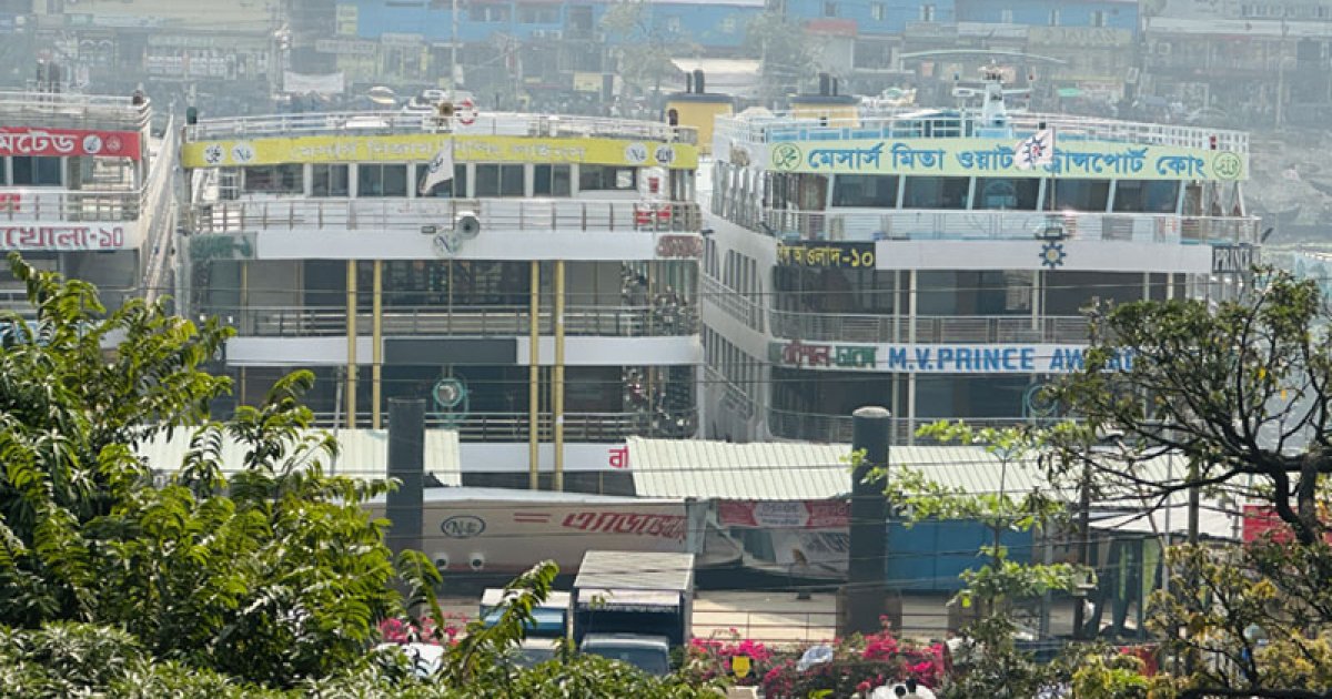 লঞ্চের অগ্রিম টিকিট বিক্রিতে সাড়া নেই