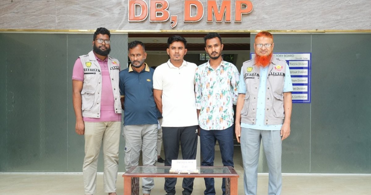 রাজধানীতে এক লাখ টাকার জালনোটসহ গ্রেফতার ৩