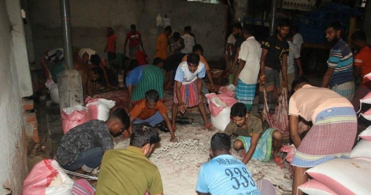 ট্যানারিতে পাওনা ২৫ কোটি টাকা, চামড়া কেনা নিয়ে দুশ্চিন্তায় চট্টগ্রামের ব্যবসায়ীরা