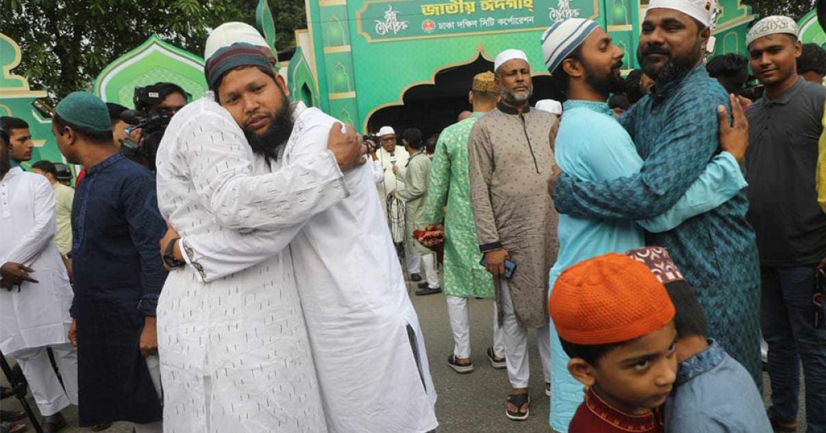 জাতীয় ঈদগাহে ঈদের প্রধান জামাত অনুষ্ঠিত