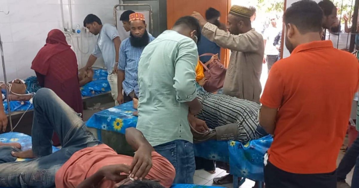 চাঁদপুরে বাস-অটোরিকশার মুখোমুখি সংঘর্ষ, দুজন নিহত