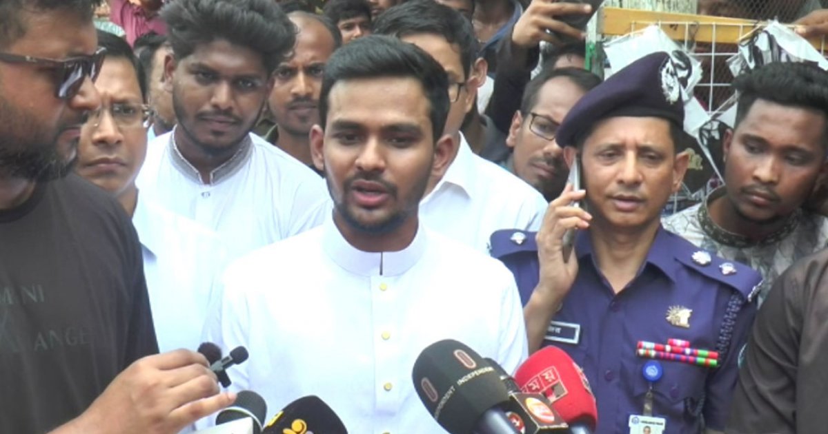 যথাসময়ে নির্বাচনের রোডম্যাপ দেবে নির্বাচন কমিশন: আসিফ মাহমুদ