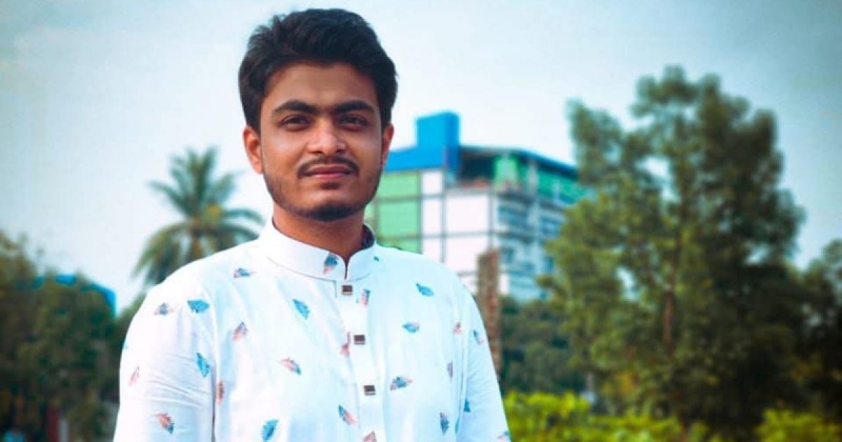 রূপগঞ্জে অটোরিকশা ও মাইক্রোবাসের মুখোমুখি সংঘর্ষে নিহত ২