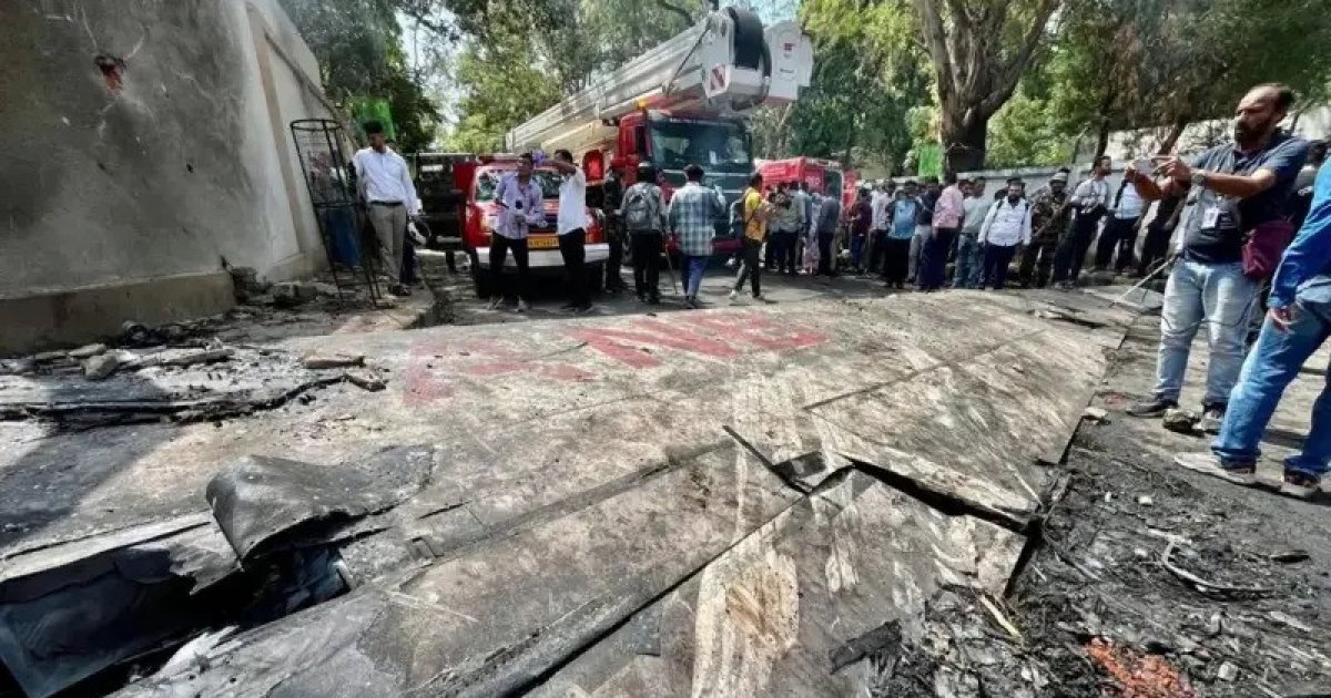 নিহতদের পরিবারকে এক কোটি রুপি করে দেবে টাটা গ্রুপ
