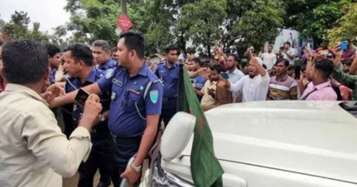 সিলেটে দুই উপদেষ্টার গাড়িবহর আটকে শ্রমিকদের বিক্ষোভ