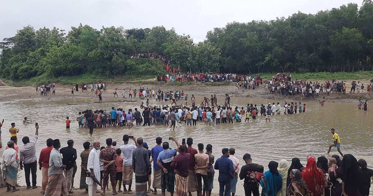 খালে গোসলে নেমে নিখোঁজ নানি-নাতনির লাশ চার ঘণ্টা পর উদ্ধার