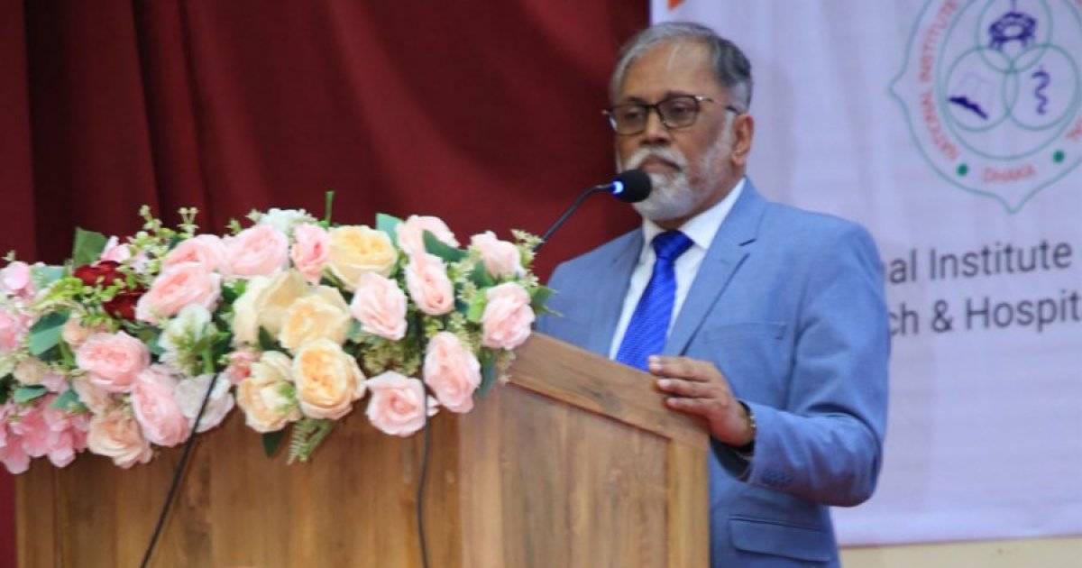 ‘করোনা নিয়ে আতঙ্কিত হওয়ার মতো কিছু দেখছি না’