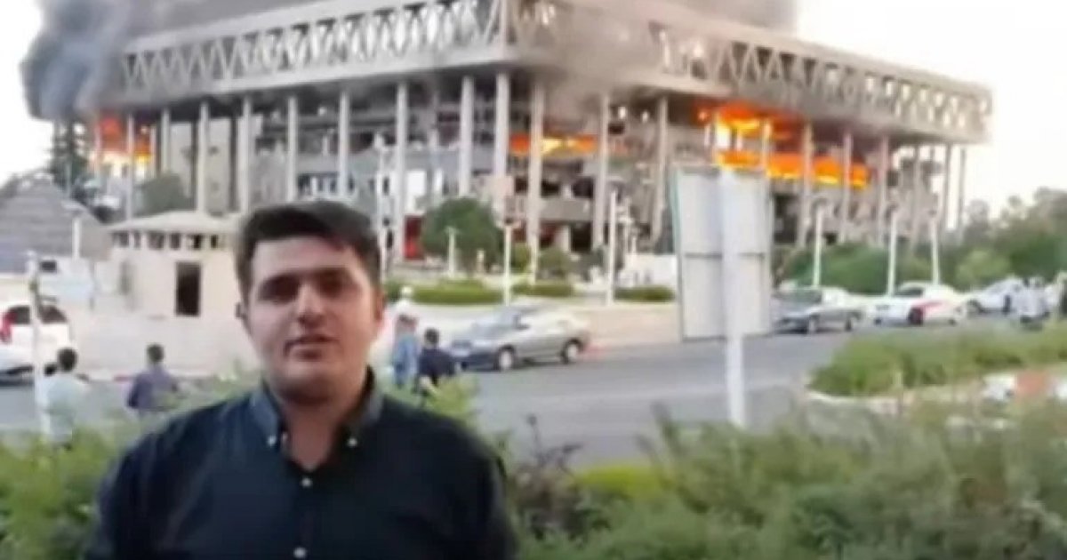 ইরানের রাষ্ট্রীয় টিভি ভবনে ইসরায়েলের হামলা