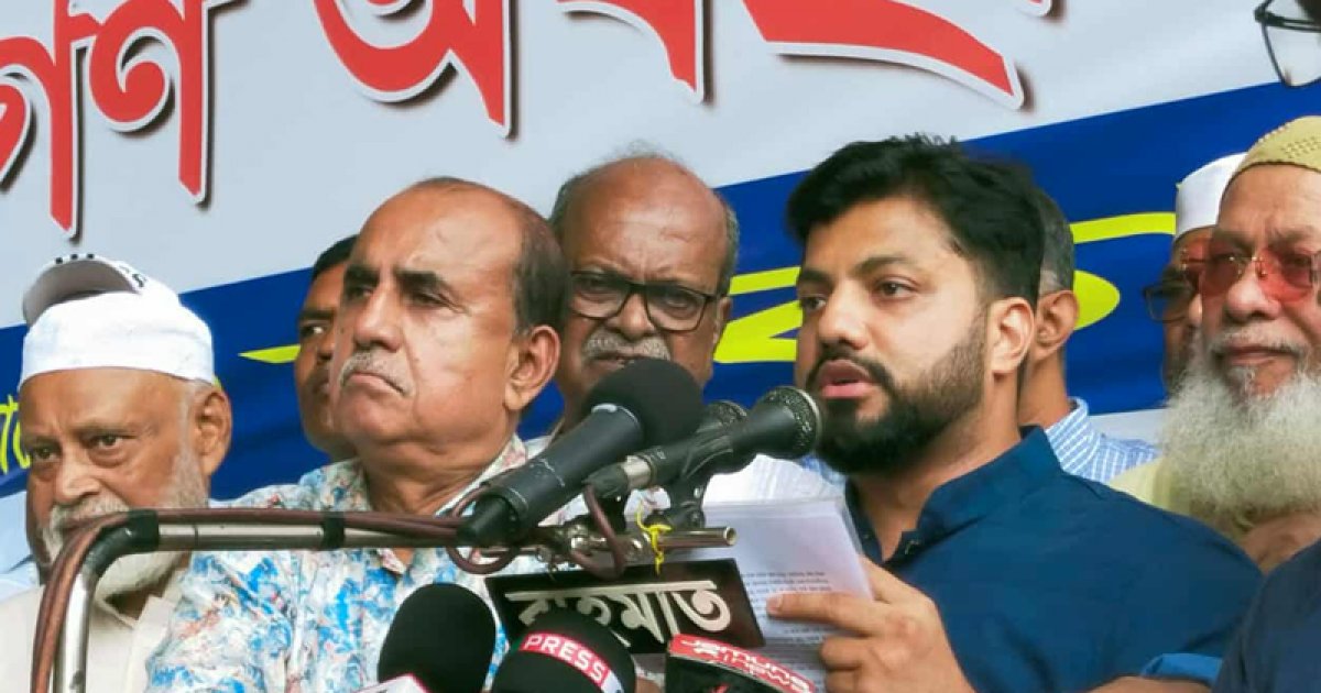 উপদেষ্টা আসিফ তার পদে বহাল থাকার নৈতিকতা হারিয়েছেন: ইশরাক