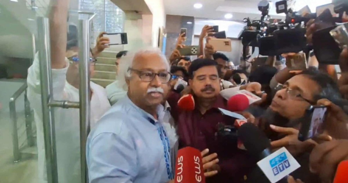 ঐকমত্য কমিশনের বৈঠকে হট্টগোল
