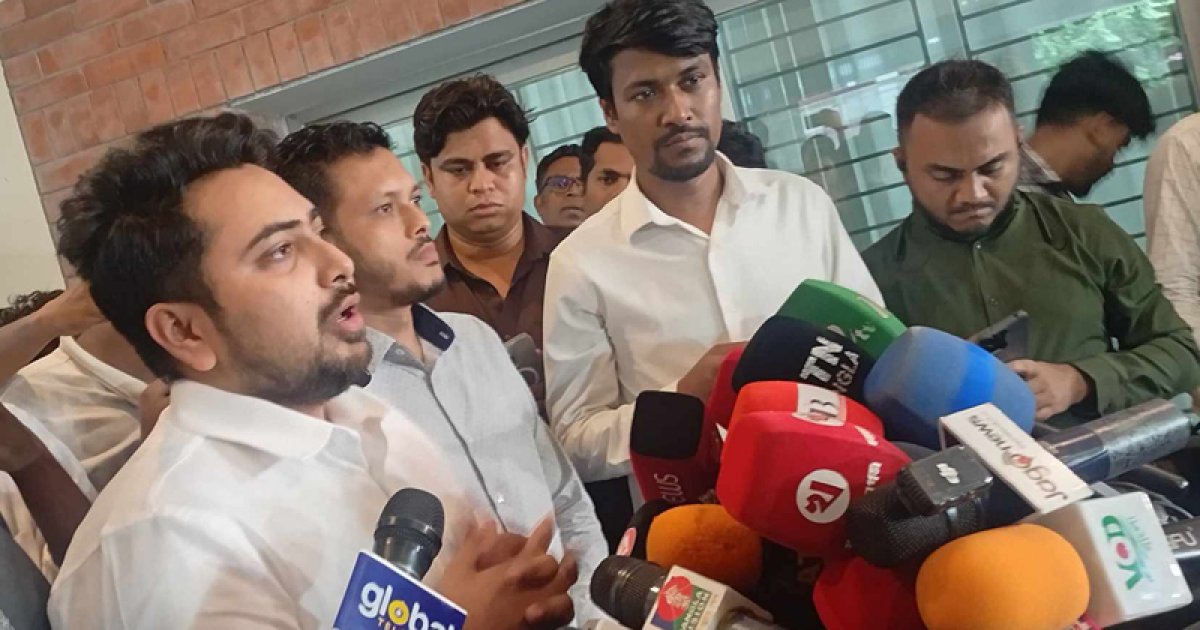সাংবিধানিক কাউন্সিলের বিরোধিতাকারীদের বিকল্প প্রস্তাব দিতে হবে: নাহিদ