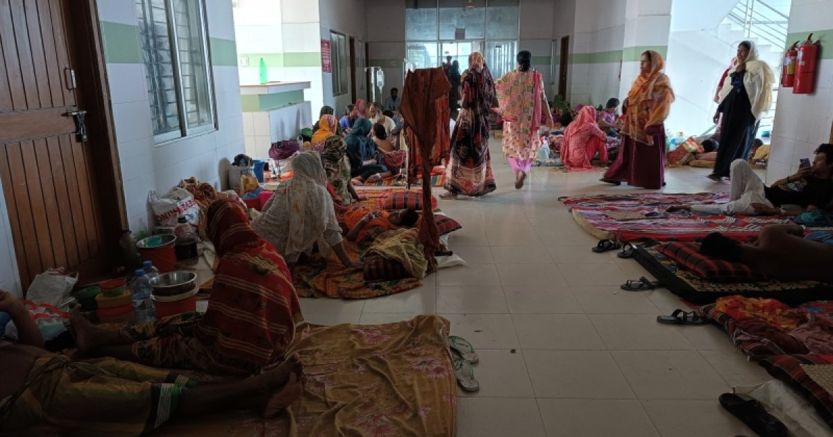 বরগুনায় ডেঙ্গুর ভয়াবহ রূপ, আতঙ্কে রোগী-স্বজনরা