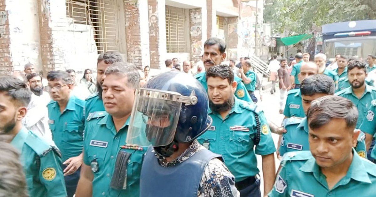 সাবেক অতিরিক্ত আইজিপি ইকবাল বাহার কারাগারে