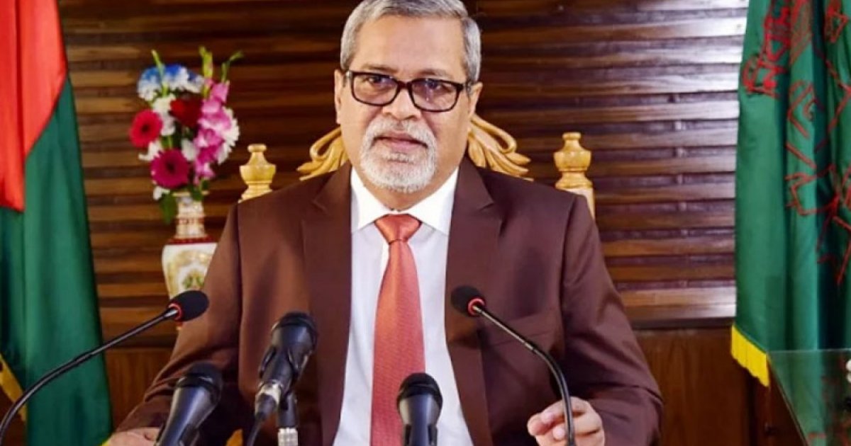 গ্রেফতারের পর সাবেক সিইসি নুরুল হুদা নেওয়া হয়েছে ডিবি কার্যালয়ে
