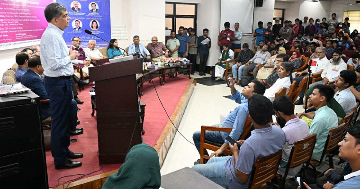 বিদেশ থেকে যা ঋণ আসে পাওনা মেটাতেই চলে যায়: শিক্ষা উপদেষ্টা
