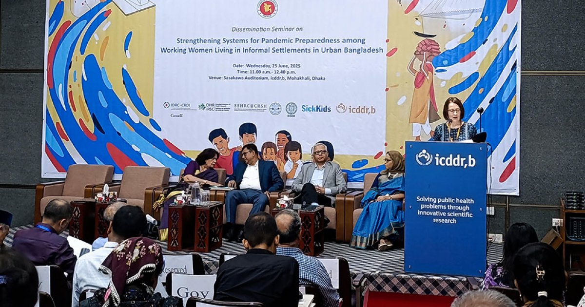 মহামারিতে বেশি ক্ষতির শিকার অপ্রাতিষ্ঠানিক খাতের কর্মজীবী নারীরা: গবেষণা