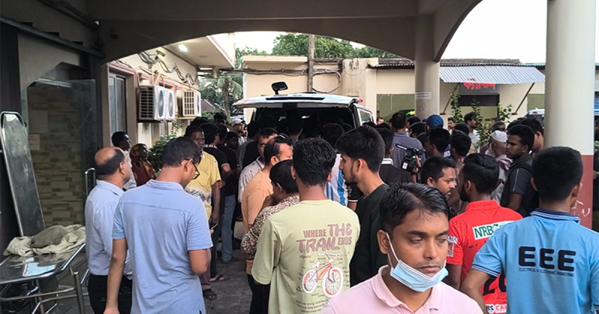 পরীক্ষা না দিয়ে পদ্মা নদীতে গোসল, ডুবে দুই শিক্ষার্থীর মৃত্যু