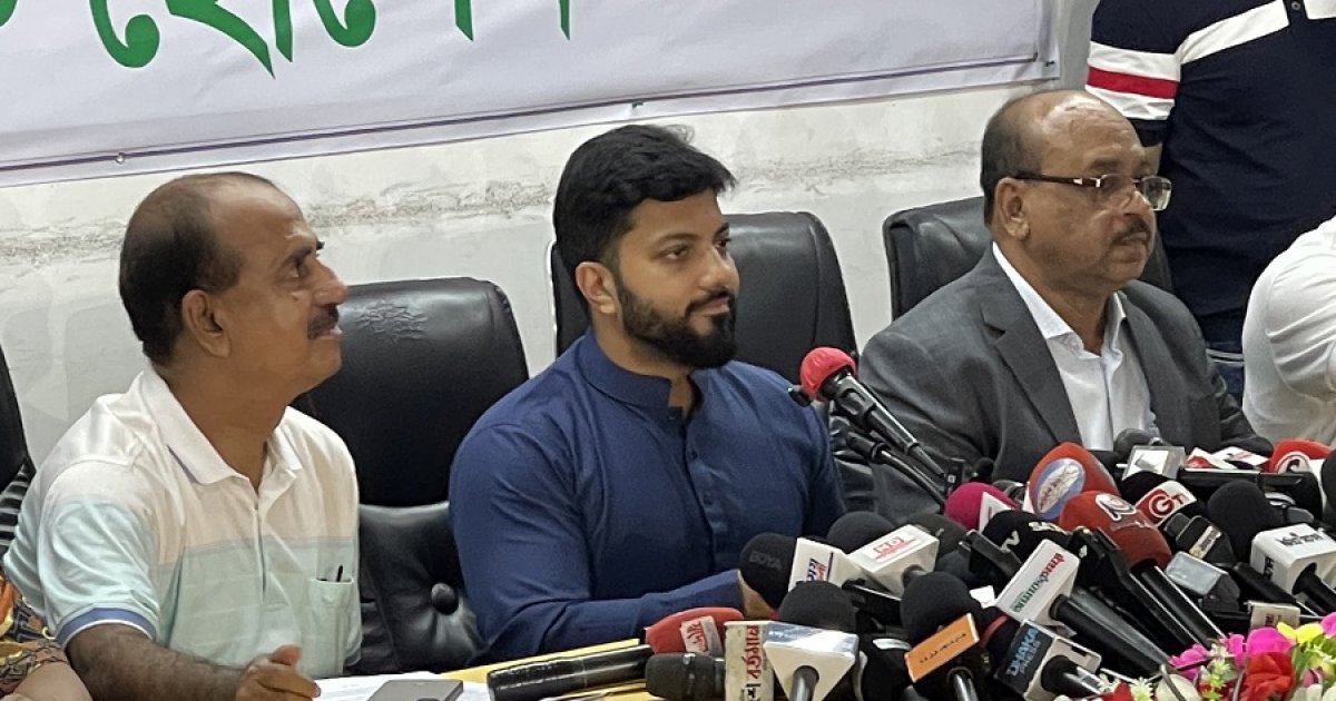 আমার অনুরোধে কর্মবিরতি তুলে নেওয়া হয়েছে, সরকারের চাপ নেই: ইশরাক