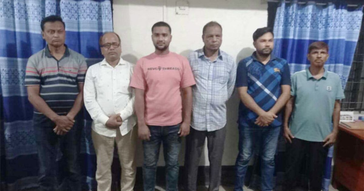 শুনানিতে নারীকে মারধর করলেন বিএনপি নেতারা, লাঞ্ছিত ভোক্তা অধিদফতরের কর্মকর্তাও