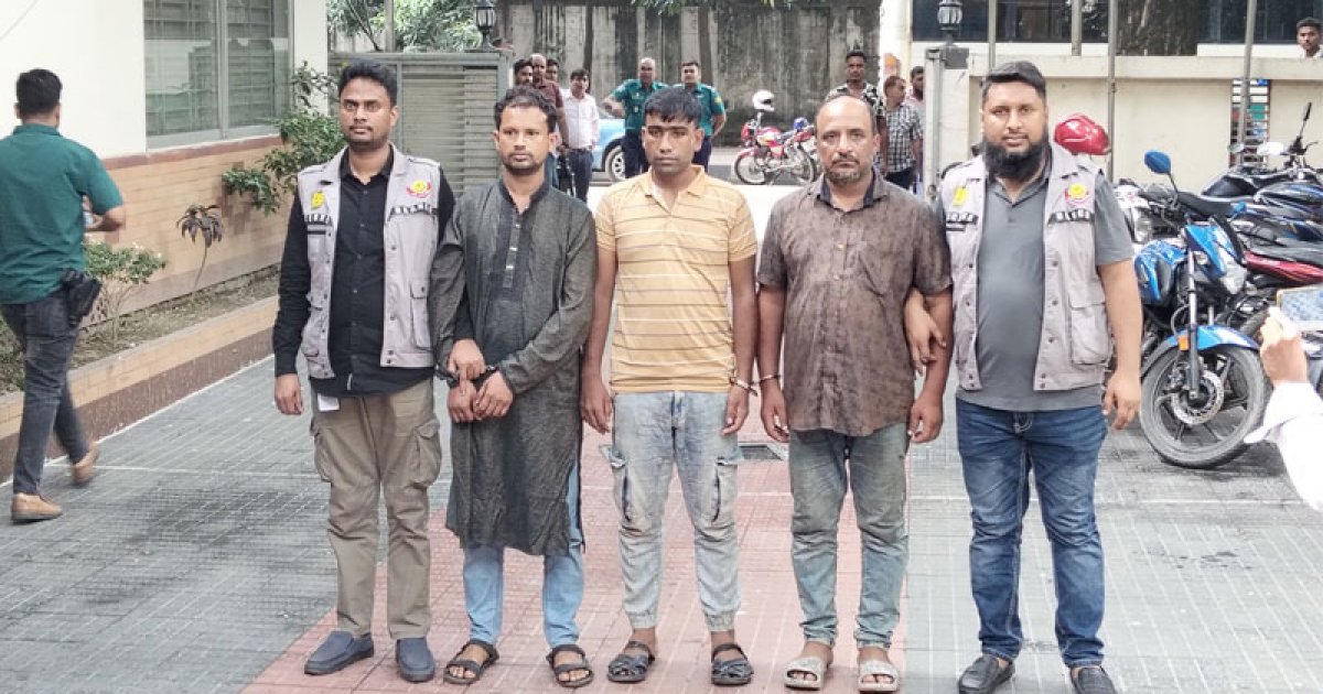 অস্ত্র ও বিপুল পরিমাণ গুলিসহ গ্রেফতার শীর্ষ সন্ত্রাসি বাপ্পি