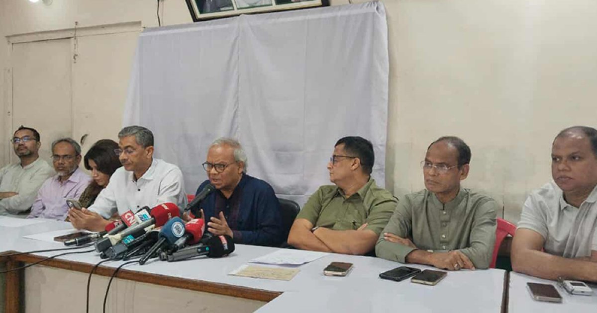 সোমবার মধ্যরাতে শহীদ মিনারে ফুল দেবে ছাত্রদল