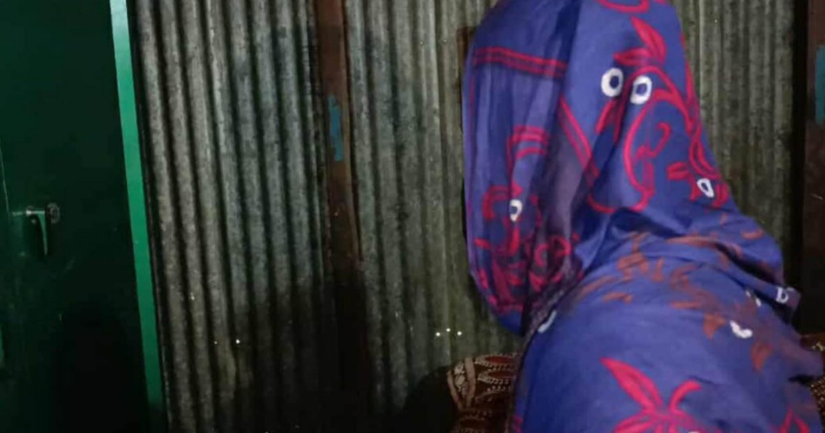এমন যেন আর কারও সাথে না ঘটে, মুরাদনগরে নির্যাতনের শিকার নারী
