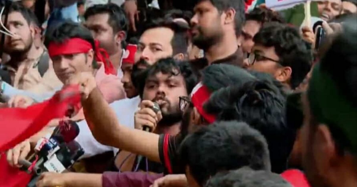 জুলাই সনদ ঘোষণার আল্টিমেটাম ইনকিলাব মঞ্চের