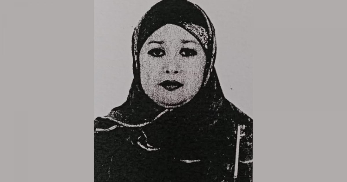 স্বামীর দুর্নীতির টাকায় স্ত্রীর বিলাসী জীবন
