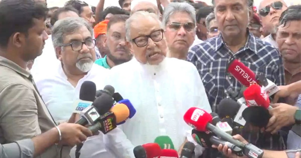 ‘শুধু সরকার পতন নয়, গণতন্ত্র প্রতিষ্ঠাও ছিল বিএনপির দাবি’