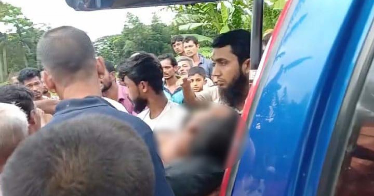 বিদ্যুৎস্পৃষ্ট বাবাকে বাঁচাতে এগিয়ে এলেন ছেলে, প্রাণ গেলো দুজনেরই
