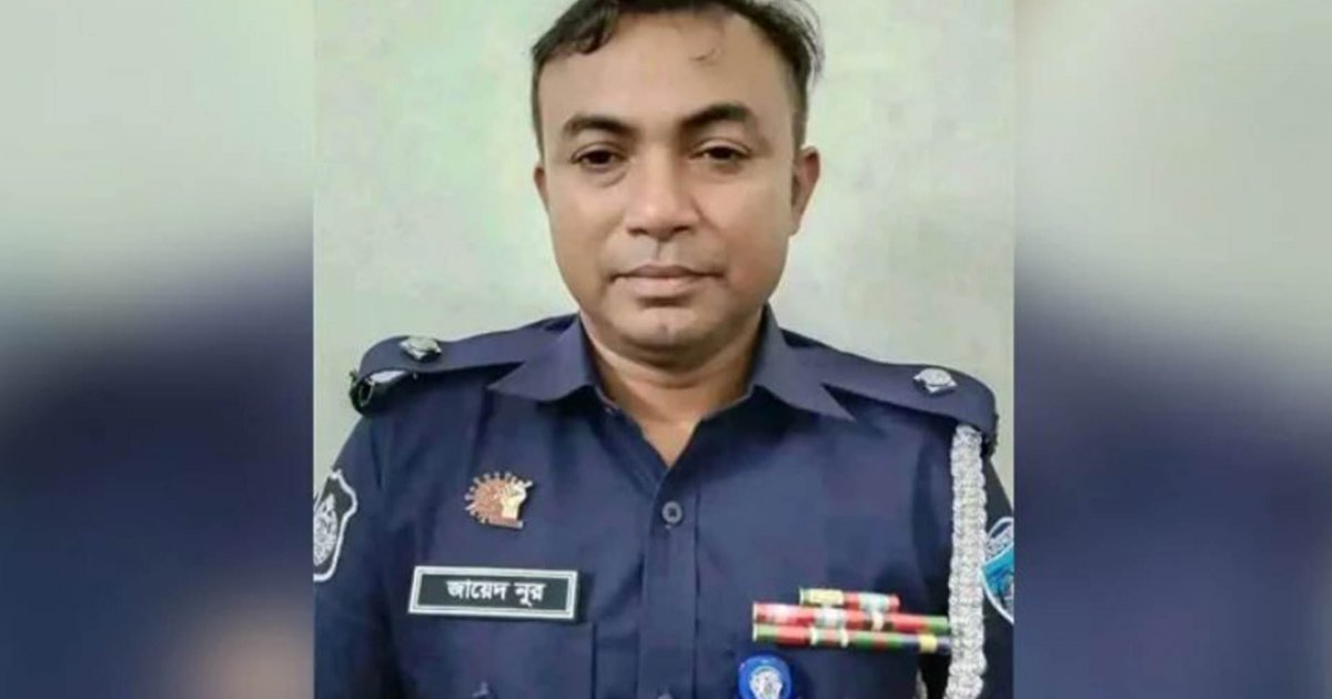 বৈষম্যবিরোধী-এনসিপির আন্দোলনের মুখে পটিয়া থানার ওসি প্রত্যাহার