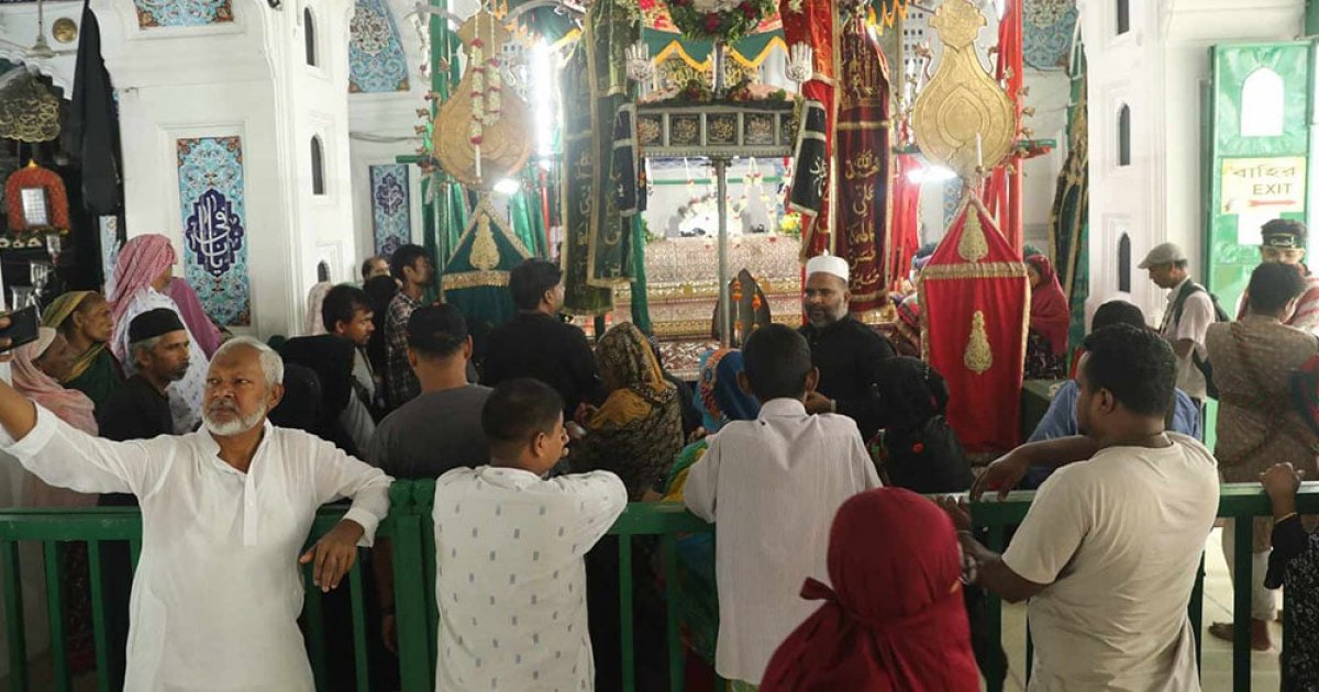 পবিত্র আশুরা আজ