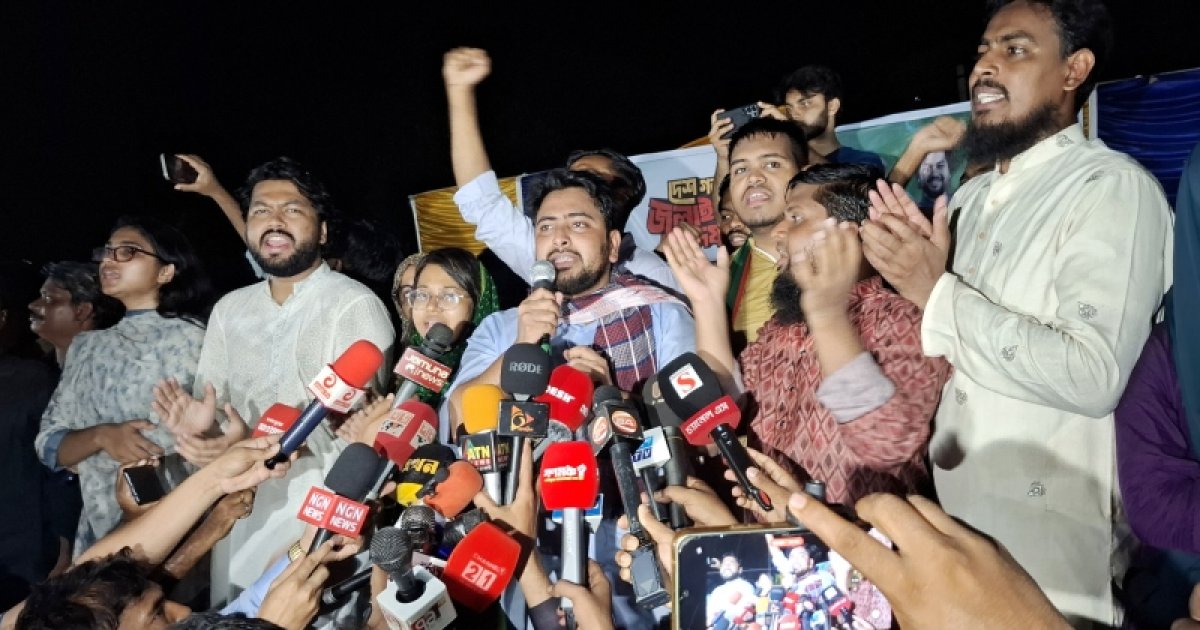 ২৪-এর গণঅভ্যুত্থানকে কোনোভাবেই বেহাত হতে দেবো না: নাহিদ ইসলাম