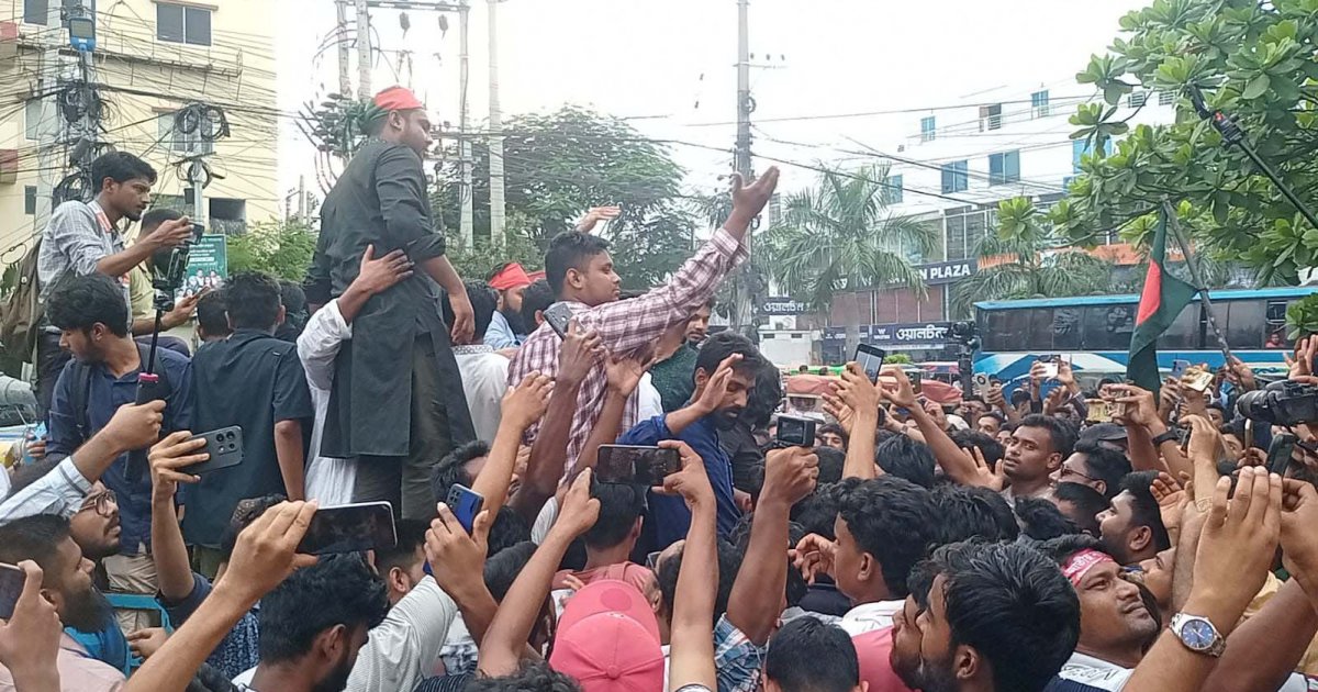 রাজশাহীতে এনসিপির 'জুলাই পদযাত্রা' শুরু
