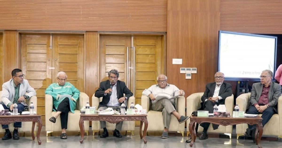 জরুরি আইন রাজনৈতিকভাবে ব্যবহার না করার বিষয়ে একমত দলগুলো: আলী রীয়াজ