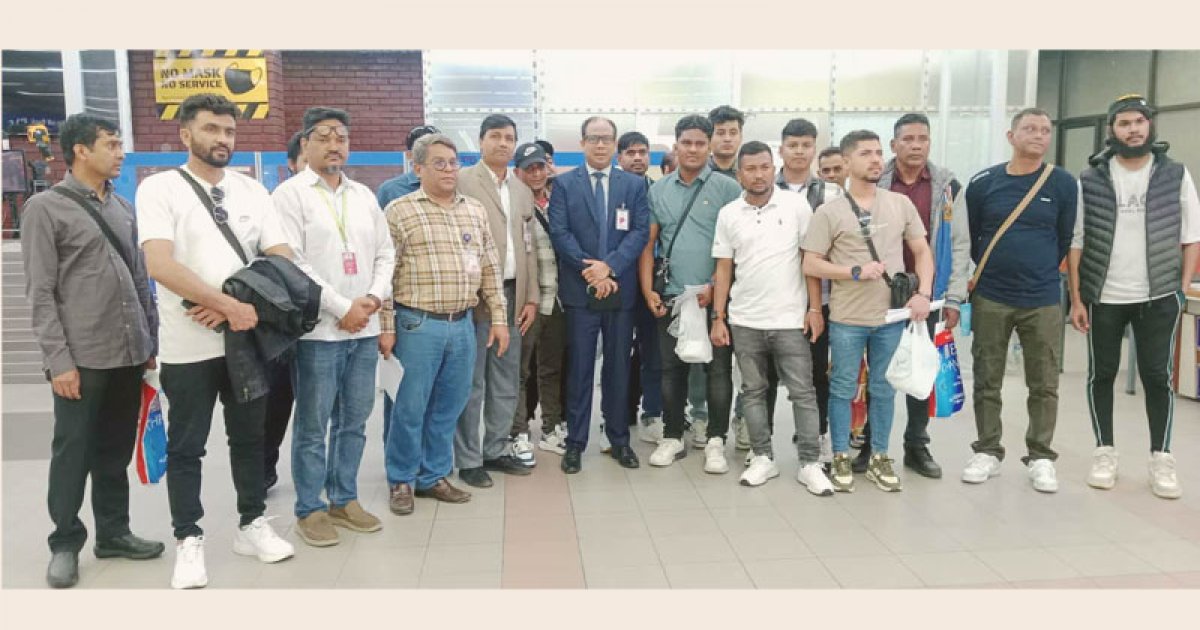ইরান থেকে বাংলাদেশিদের দ্বিতীয় দলটি ঢাকা পৌঁছেছে