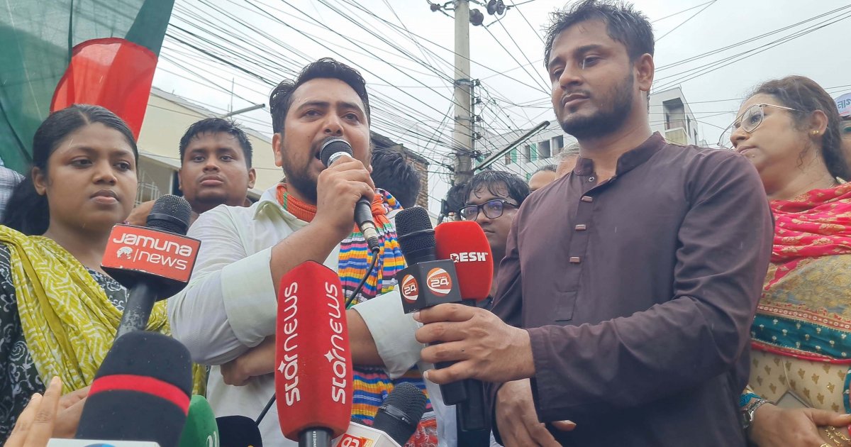 গোলামি থেকে মুক্তি পেয়েছি, আগামীতে আমরা আমাদের রাষ্ট্র বিনির্মাণ করবো: নাহিদ ইসলাম