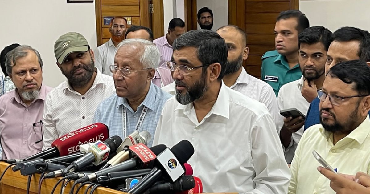 আগামী নির্বাচনে ভোট দিতে পারবেন প্রবাসীরা, বাদ হচ্ছে ইভিএম