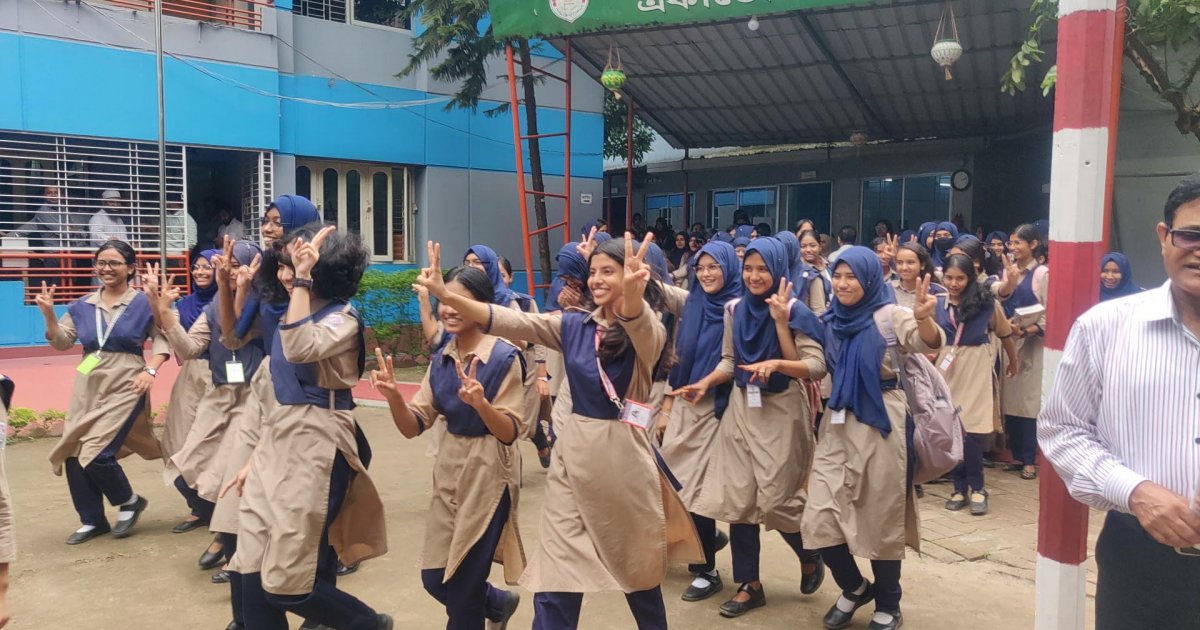 দিনাজপুর বোর্ডে পাস করেছে এক লাখ ২২ হাজার ১৪৬ জন