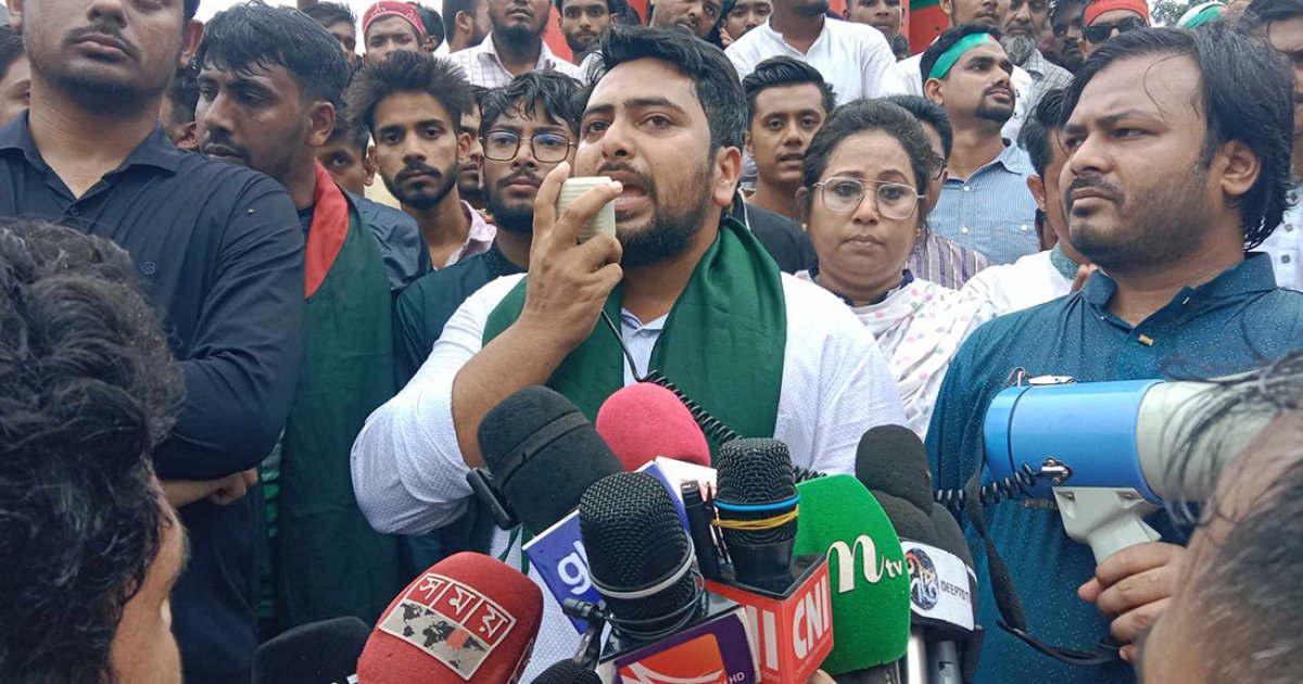 খুনিদের বিচার এবং সংস্কার না হওয়া পর্যন্ত কোনও নির্বাচন নয়: নাহিদ ইসলাম