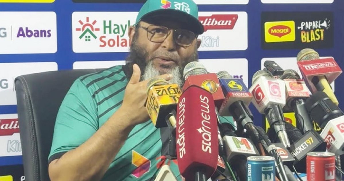 গর্ব করে বলতে পারি, ছেলেরা হাল ছাড়েনি, লড়াই করেছে: মুশতাক