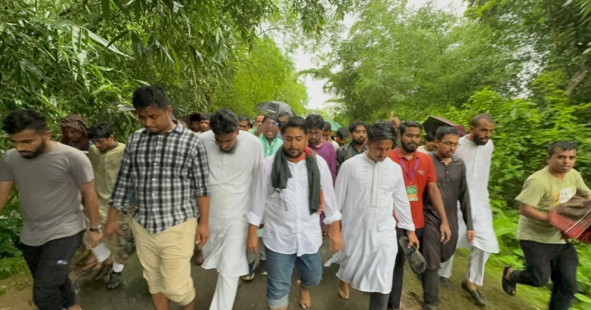 খুলনার মসজিদে জুমা পড়বেন এনসিপির নেতারা, জেলায় করবেন কয়েকটি পথসভা
