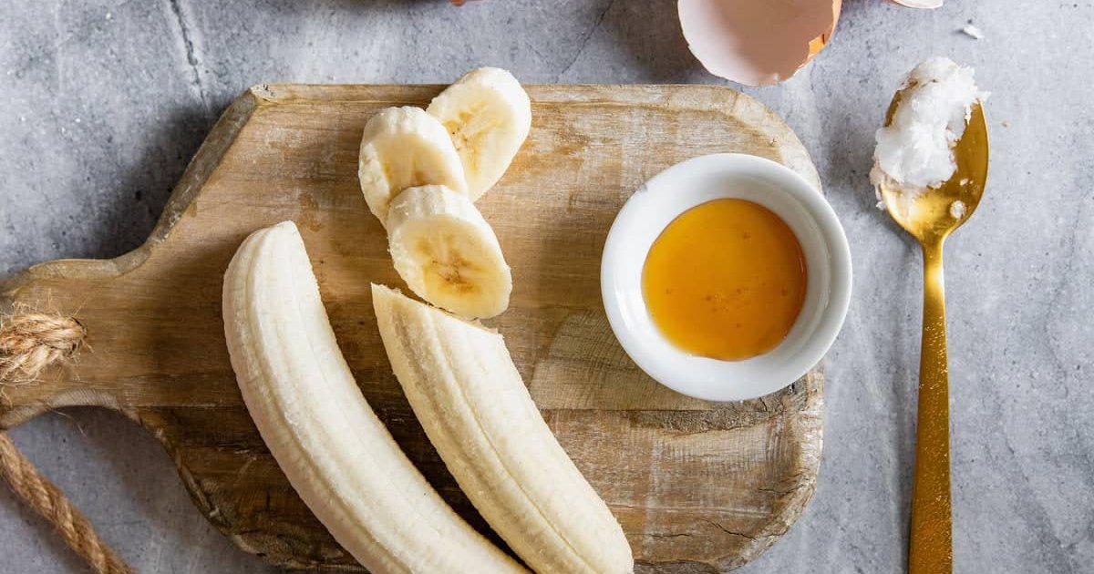 চুল নরম ও সিল্কি করার ১০ ঘরোয়া প্যাক