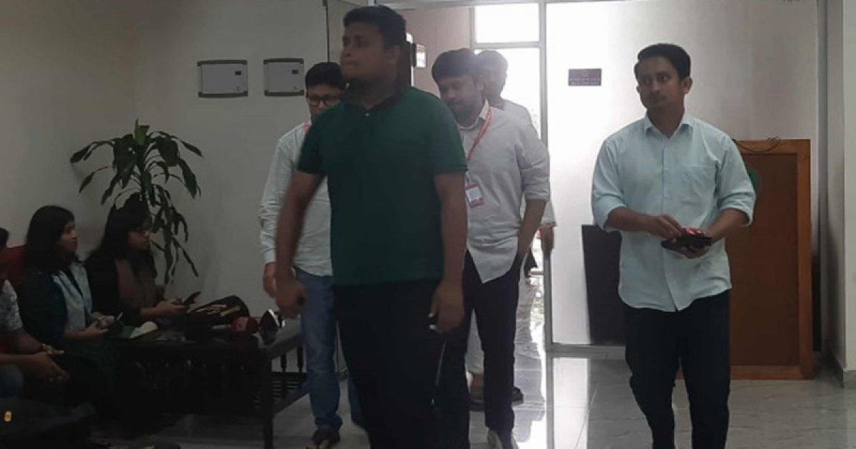 সিইসির সঙ্গে বৈঠকে এনসিপির প্রতিনিধি দল