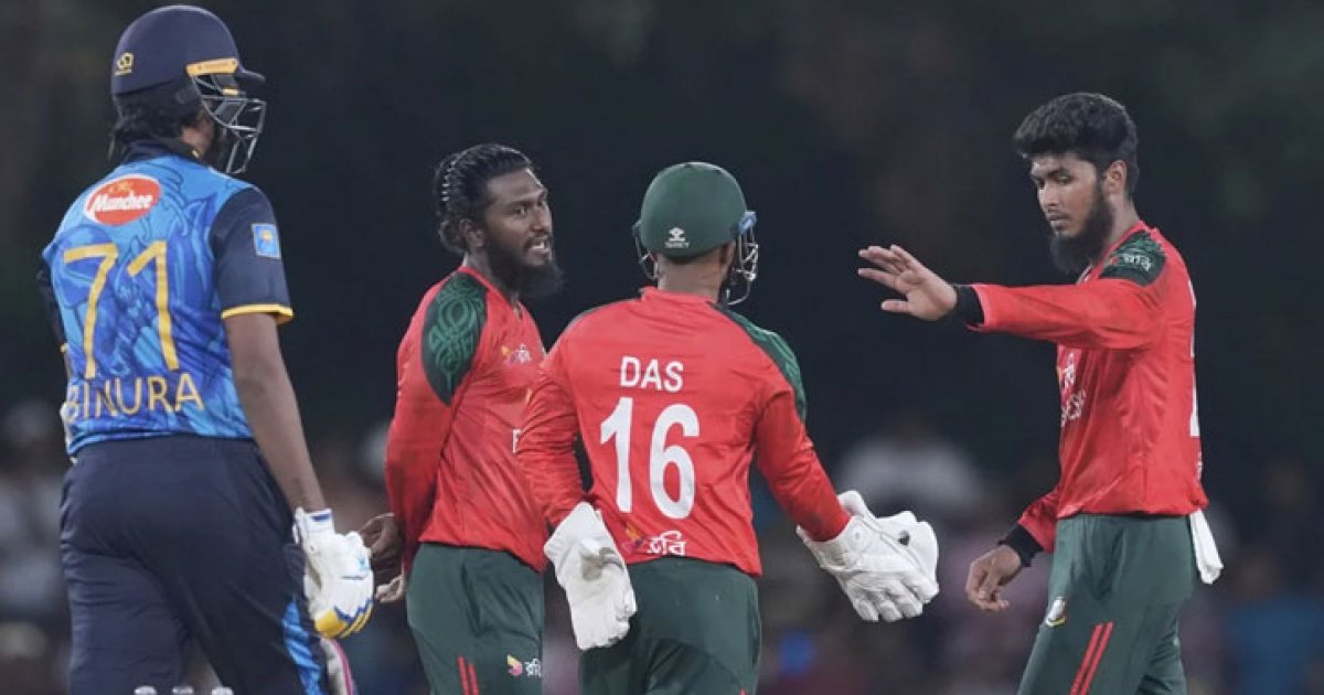 ধ্বংসস্তূপে দাঁড়িয়ে ডাম্বুলায় ‘রূপকথার গল্প’ লিখলো বাংলাদেশ